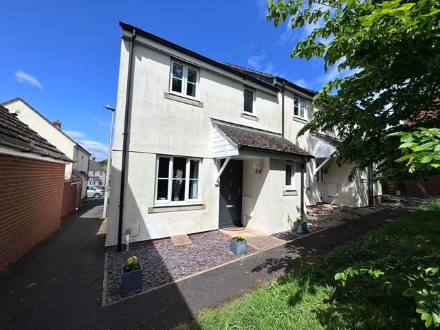 Property photo 1 of 13