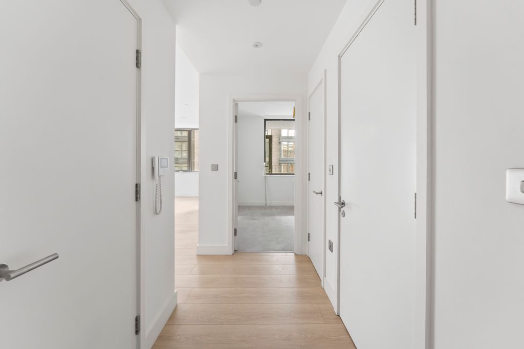 Property photo 2 of 15 Dsc09085