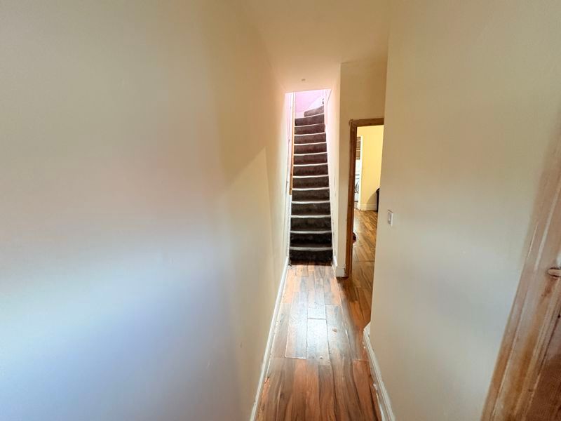 Property photo 3 of 13 Photo 11