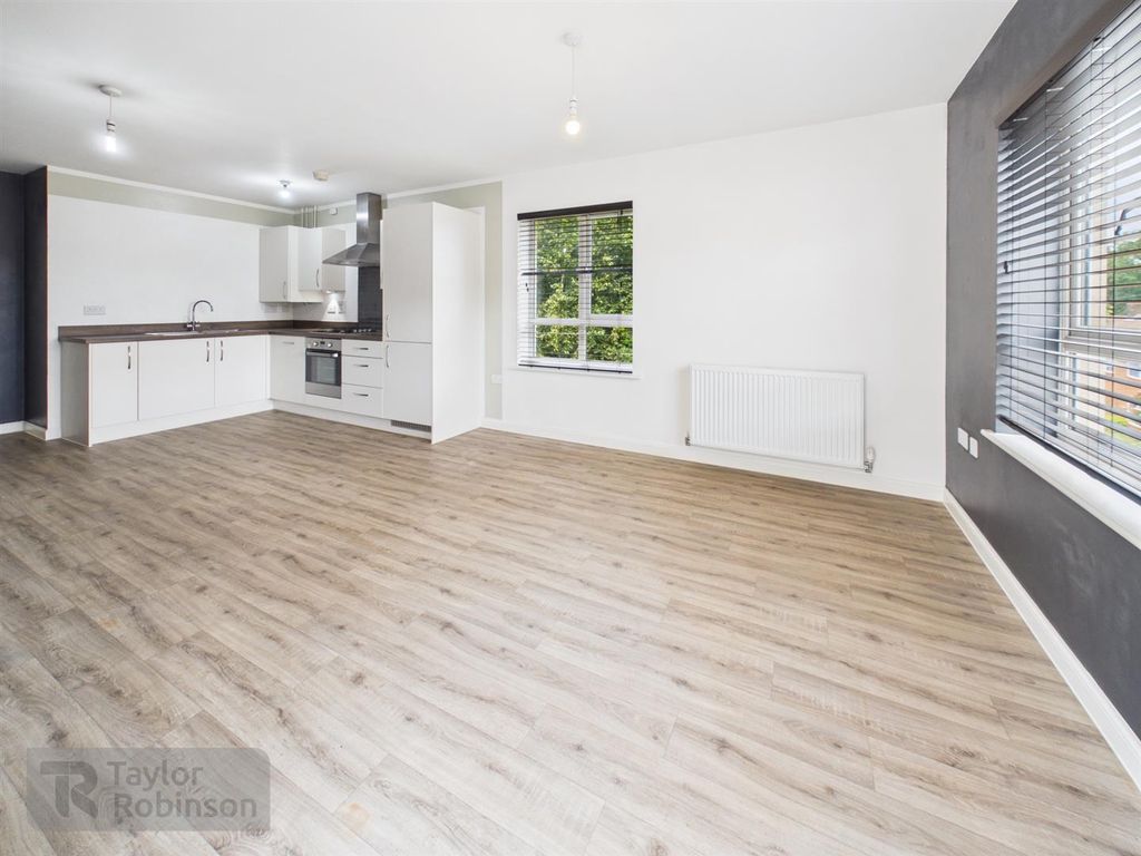 Property photo 3 of 10 Cam02600G0-Pr0769-Still003.Jpg