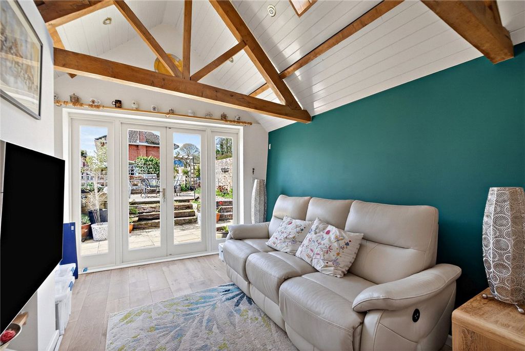 Additional image 11 of 7 bed semi-detached house for saleBridge Street, Hungerford, Berkshire RG17