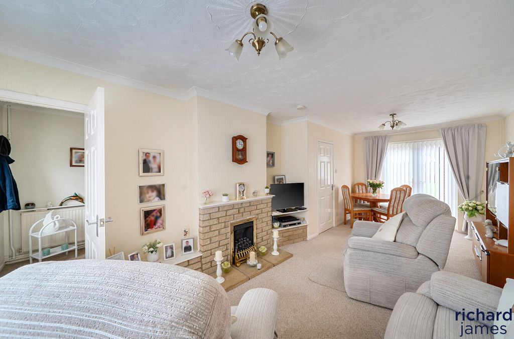 Property photo 2 of 12 Ac23736E222d4E0Bac894714E13Bdd33