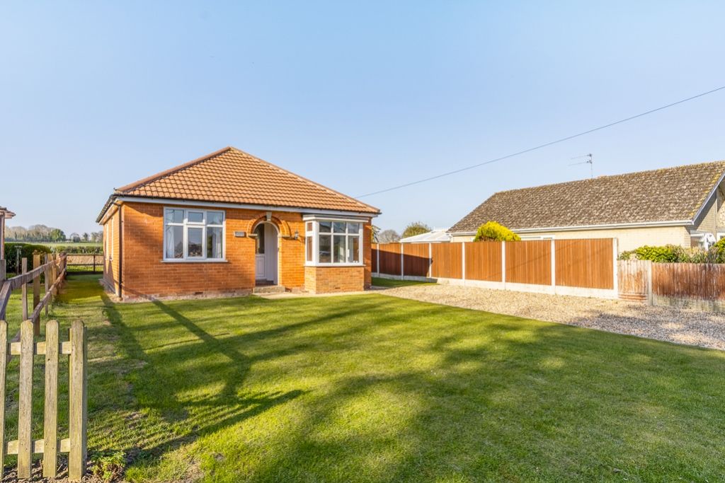 Property photo 1 of 17 Church Corner Fieldside (Mareham-Le-Fen)-1