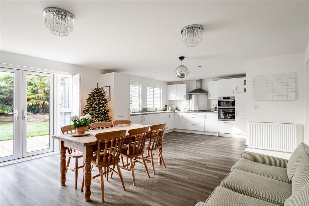 Property photo 2 of 26 Cleavers Avenue-1.Jpg