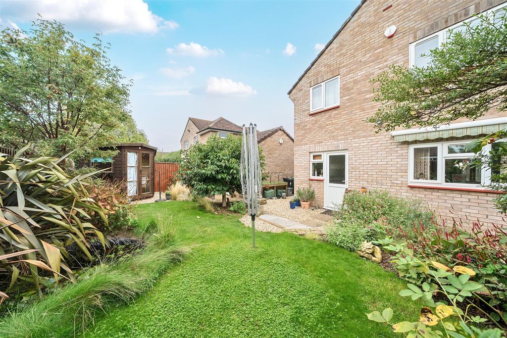 Property photo 3 of 17 Rear Garden