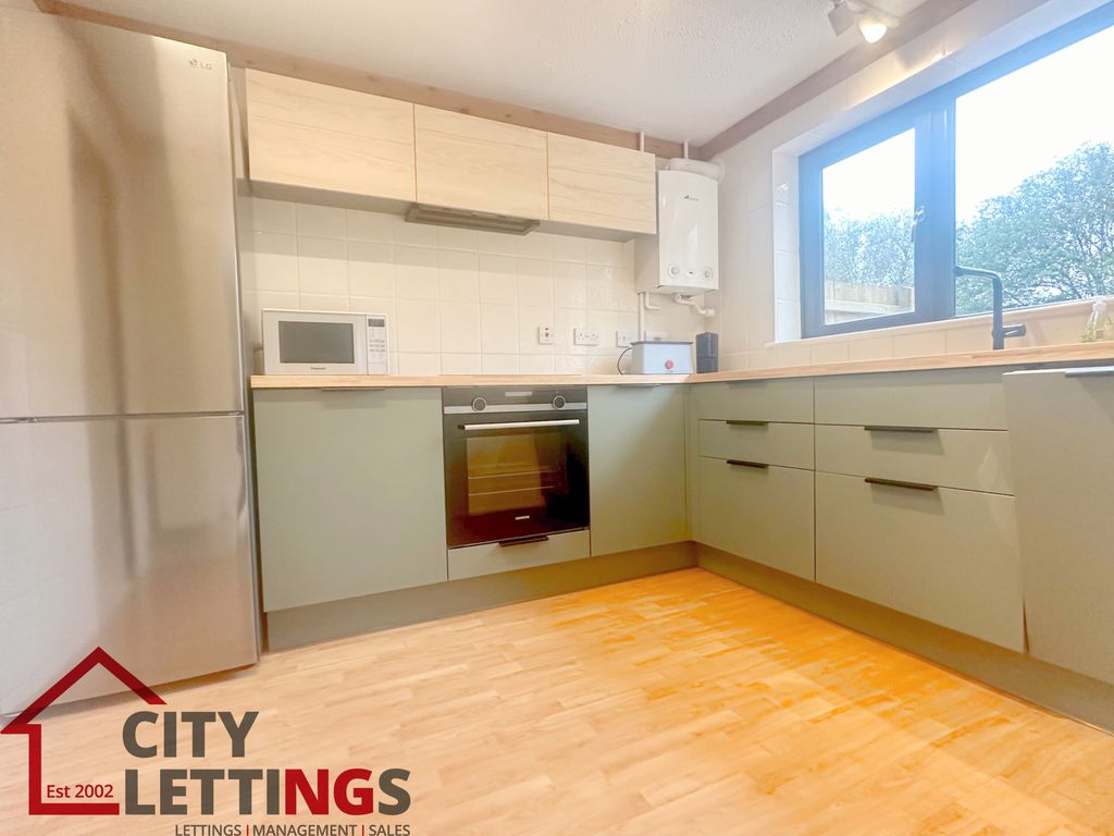 Property photo 3 of 10 Img_9975