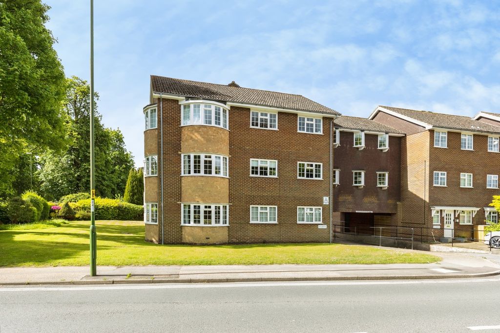 Property photo 1 of 12 Pbox-Img.Jpg