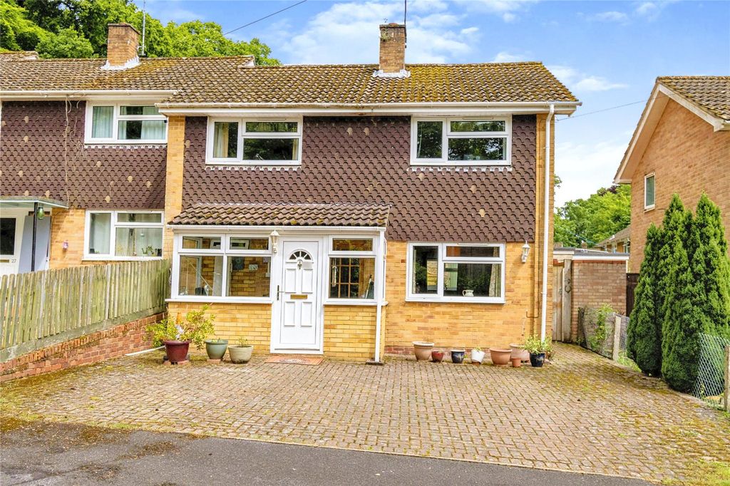 Property photo 1 of 15 Photography