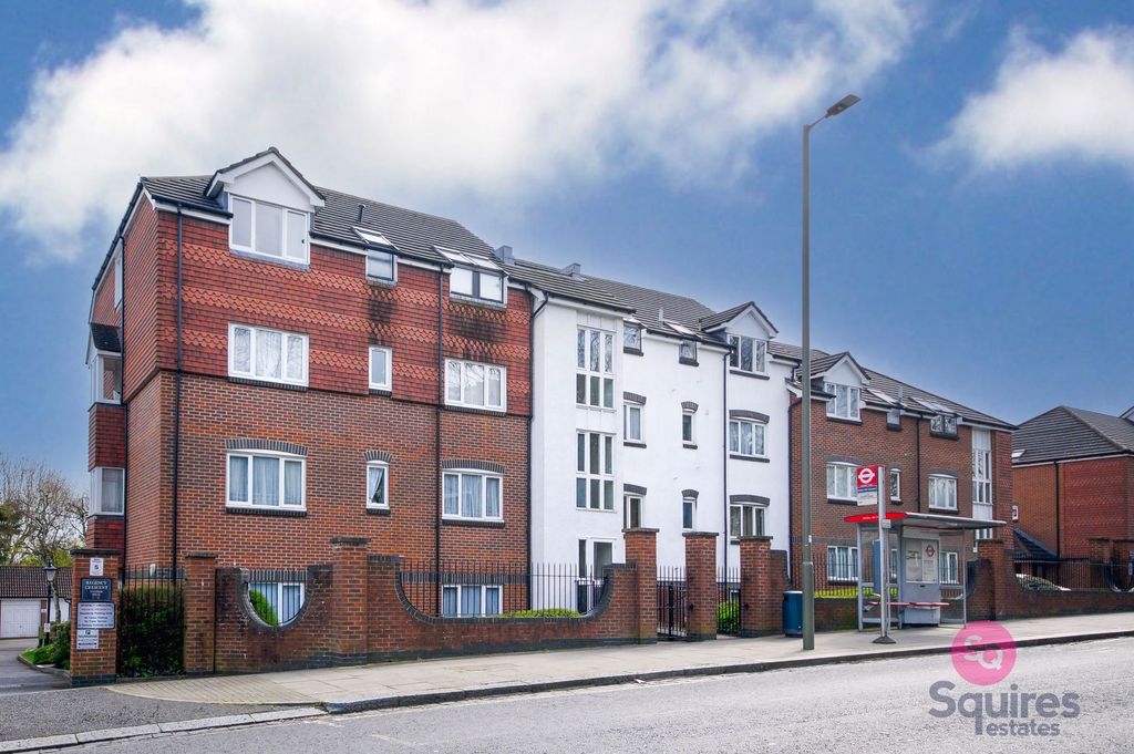 Property photo 2 of 19