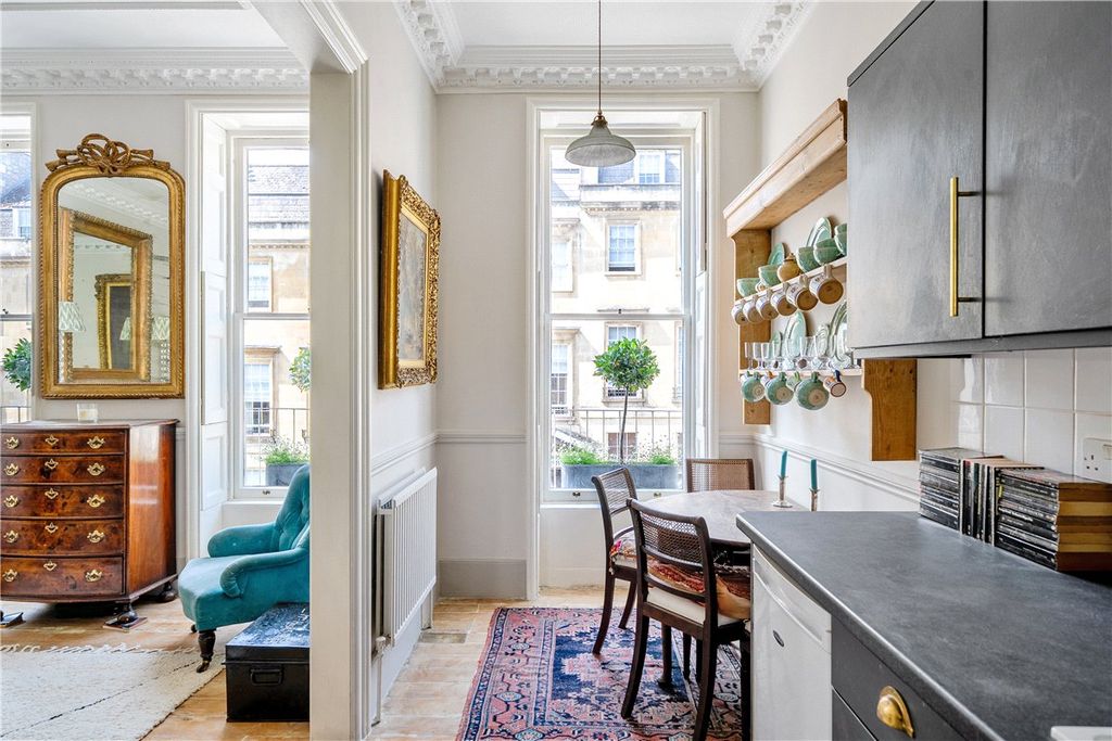 Property photo 3 of 9 Picture No. 23