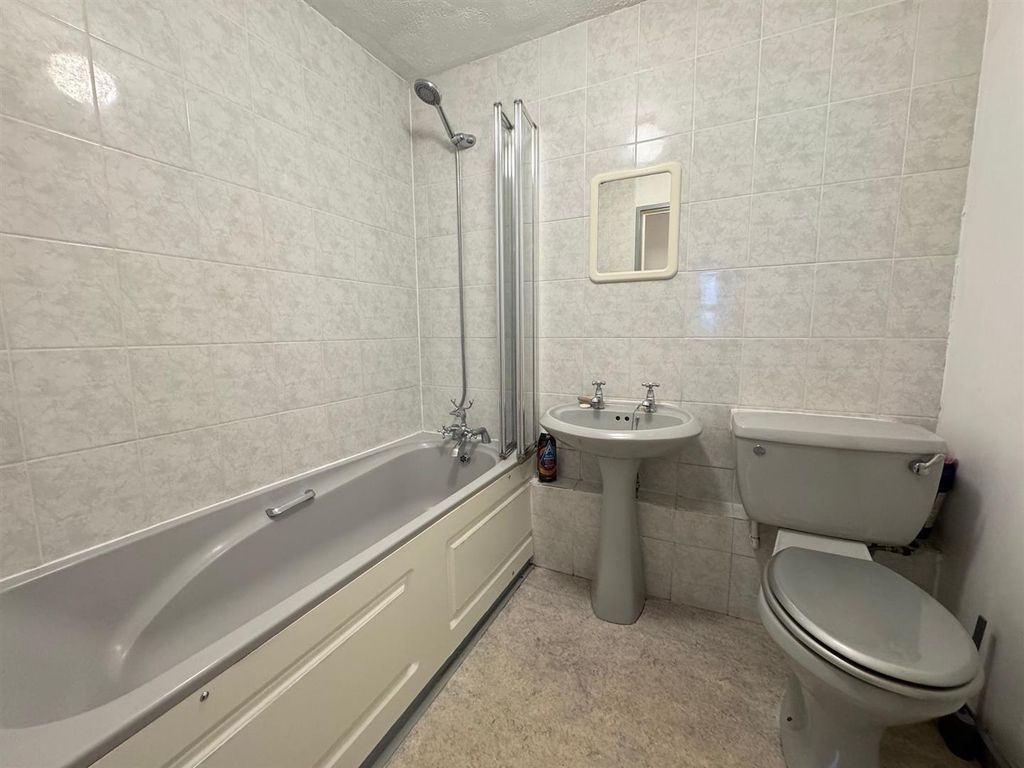 Property photo 2 of 10 Img_3404.Jpeg