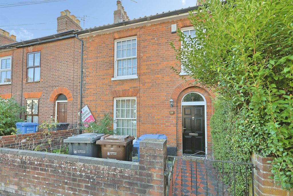 Property photo 1 of 16