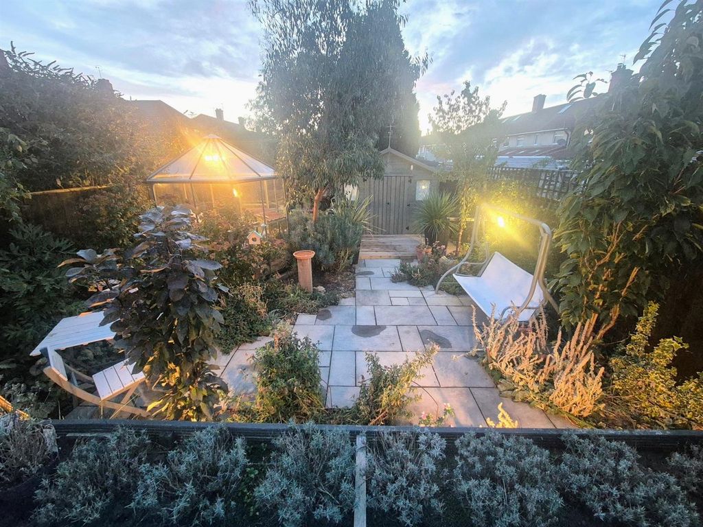 Property photo 3 of 33 Rear Garden