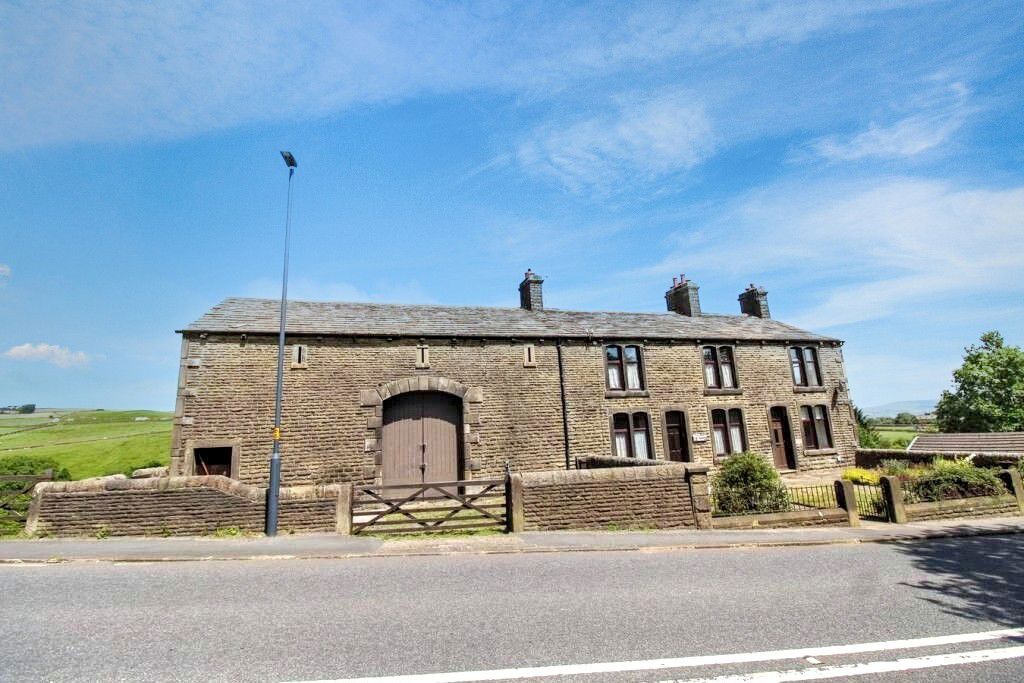 Property photo 1 of 39