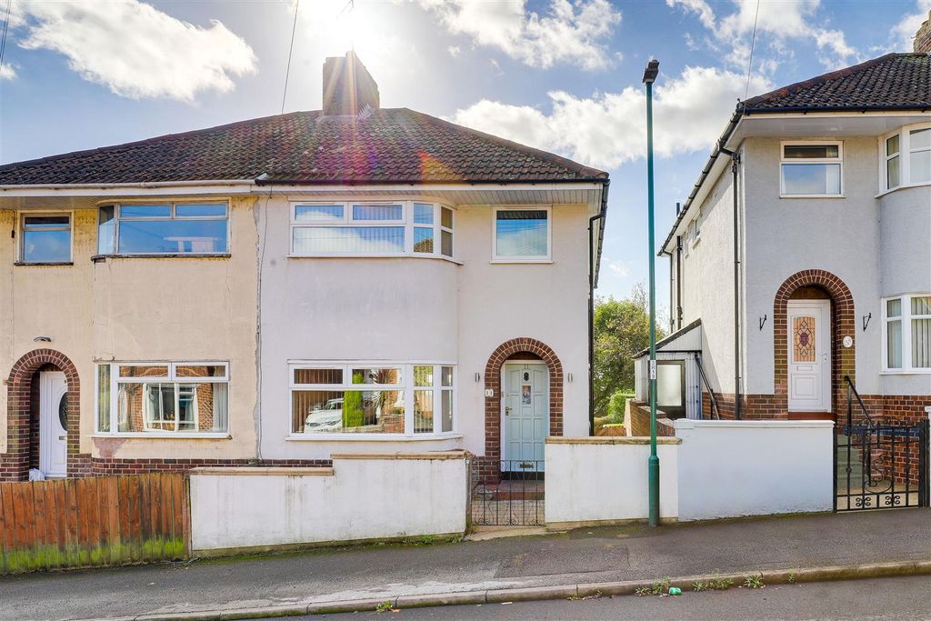 Property photo 1 of 20 7068.Jpg