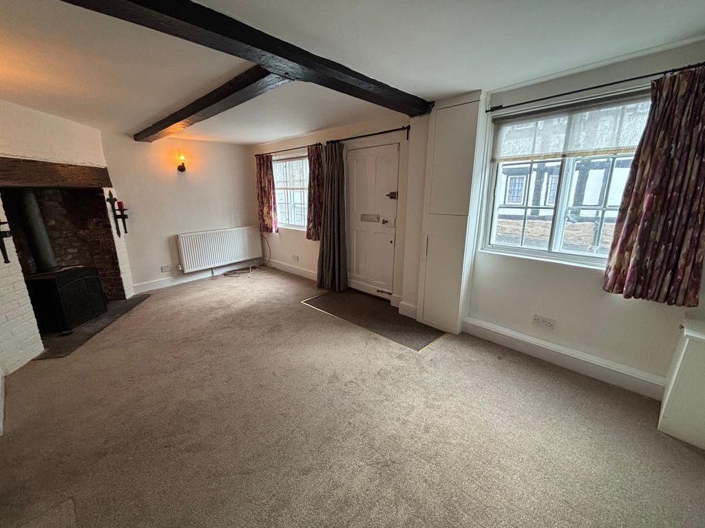 Property photo 3 of 16