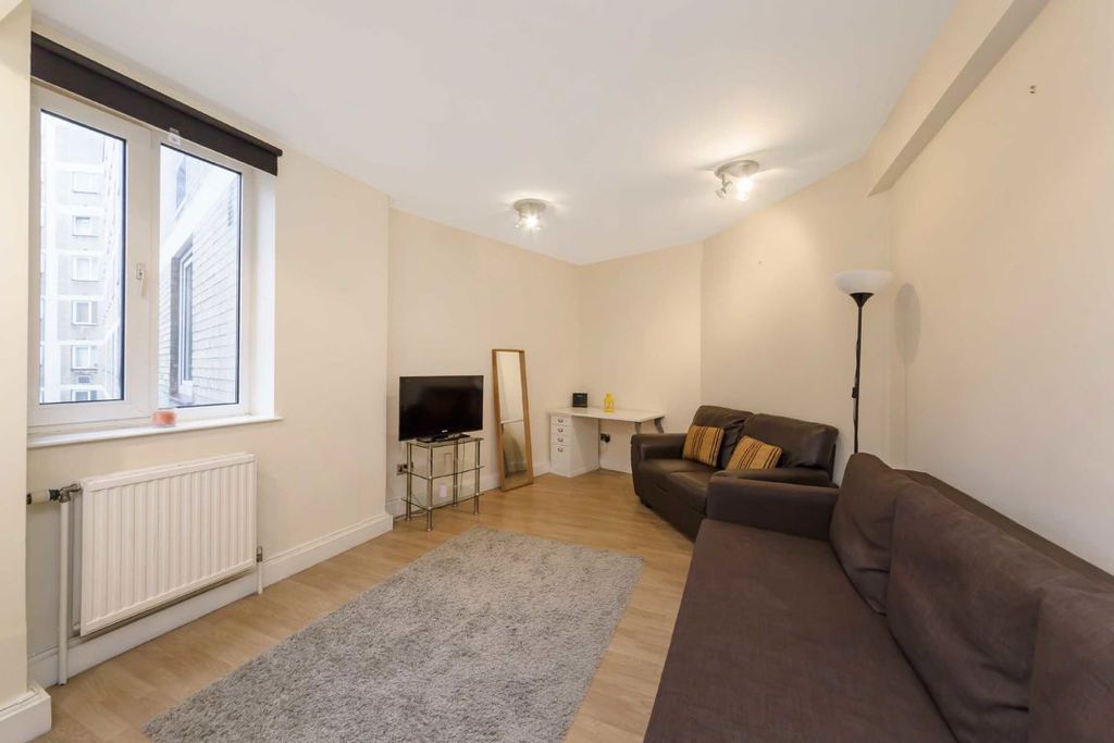 Property photo 2 of 5