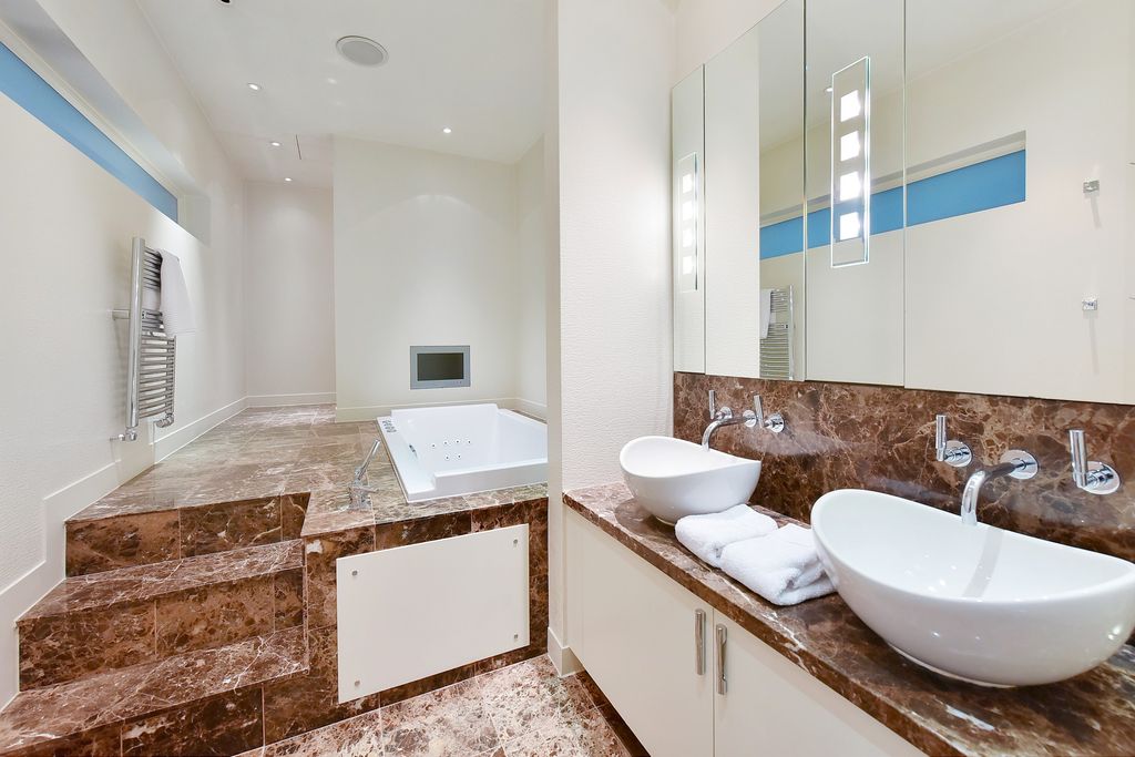 Additional image 11 of 4 bed flat to rentUpper Grosvenor Street, Westminster, London W1K