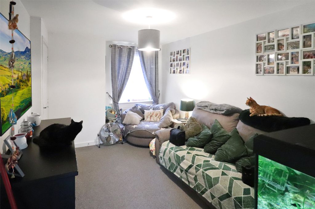 Property photo 2 of 7 Picture No. 04