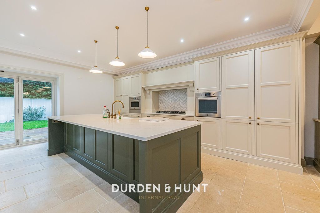 Property photo 3 of 46 Foxglove-30.Jpg