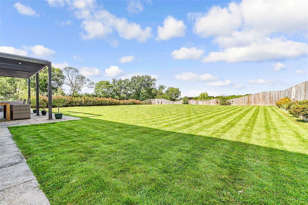 Property photo 2 of 28 Rear Garden