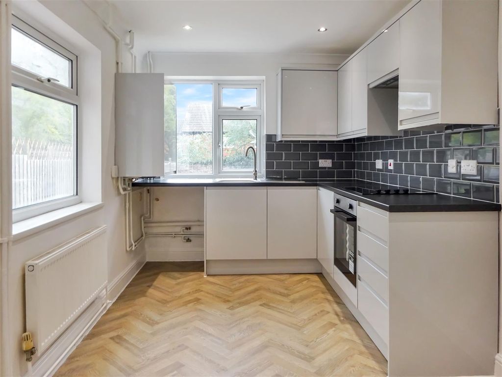 Property photo 3 of 18 Dsc03999.Jpg