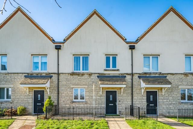 Property photo 1 of 12 External View