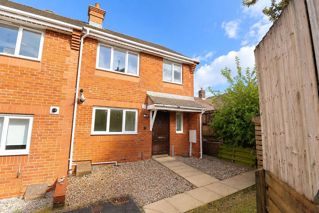 Property photo 1 of 12 1 - Picture No. 05