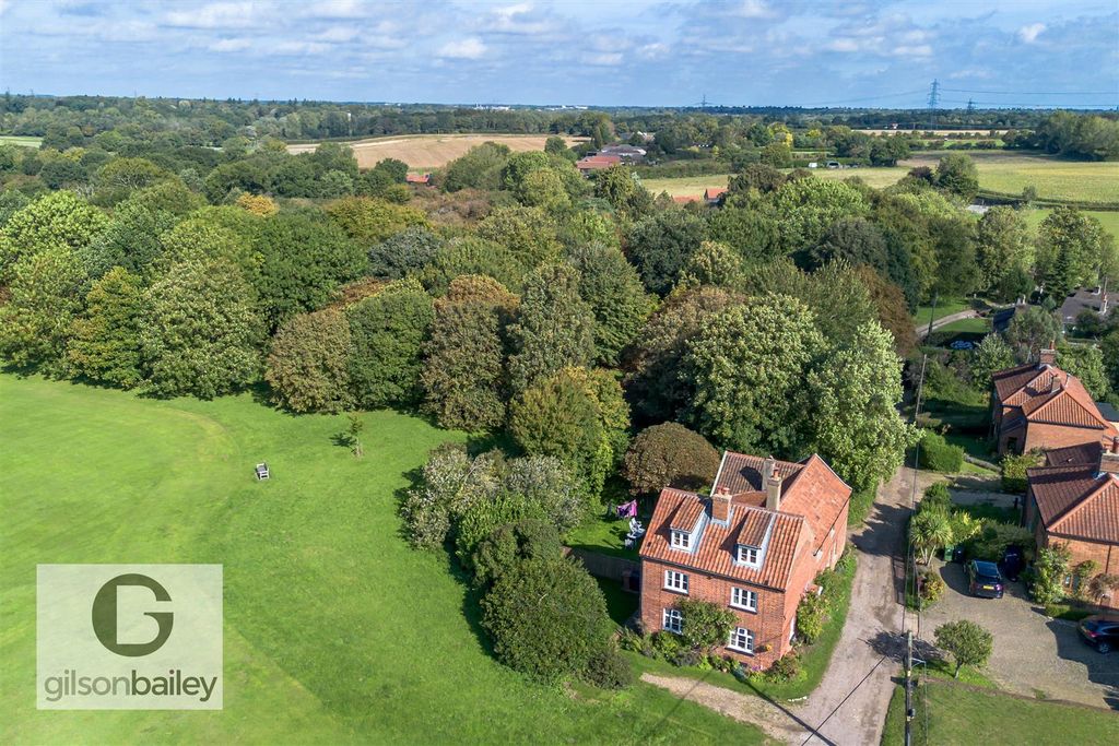 Property photo 3 of 35 Rosecottage-78.Jpg