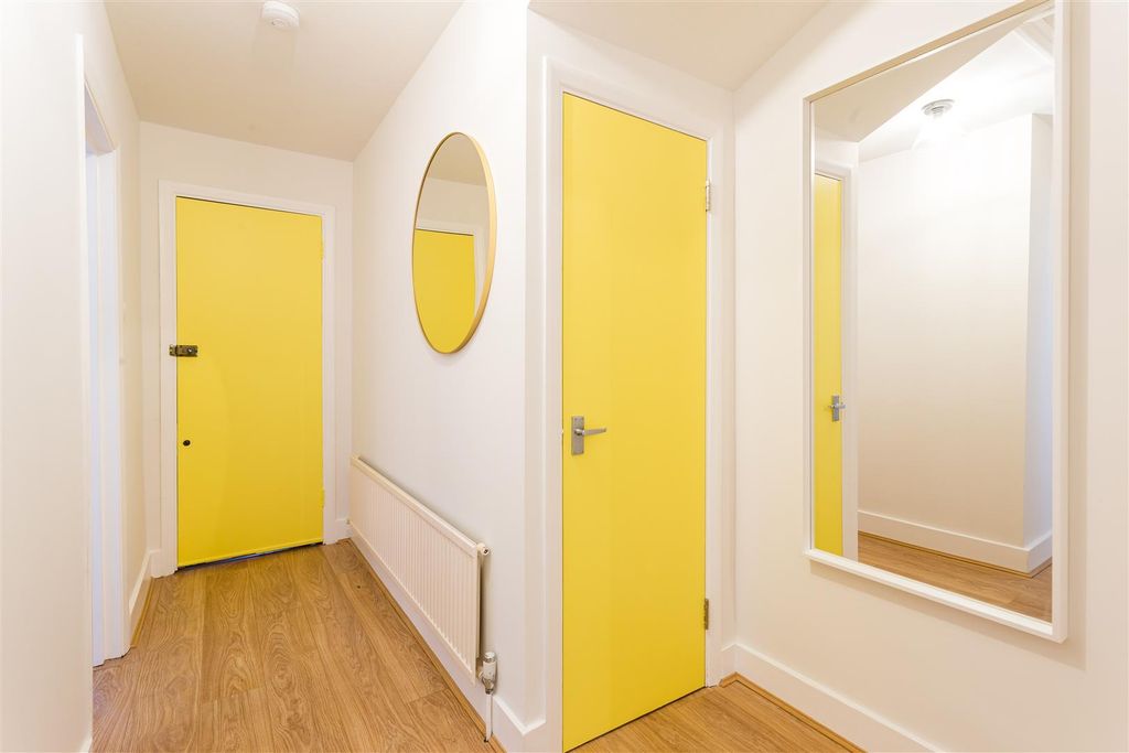 Property photo 3 of 14 145Brecknockrd015.Jpg