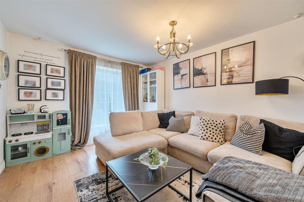 Property photo 1 of 14 1408490-2-698Dcfc5Ed1c5.Jpg