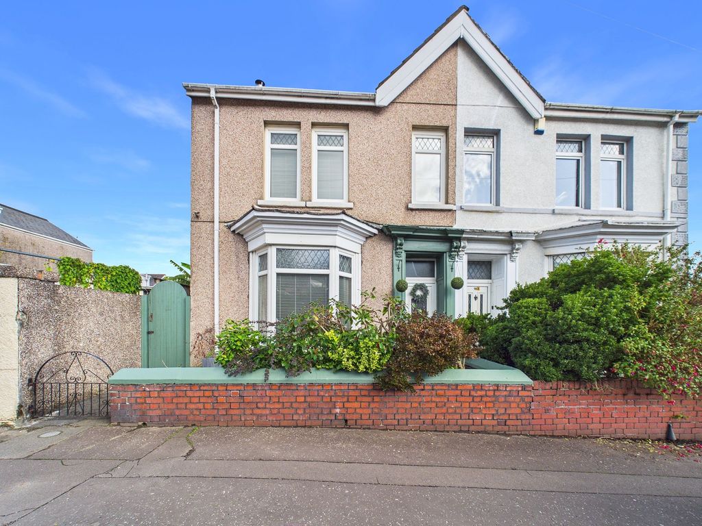 Property photo 1 of 34