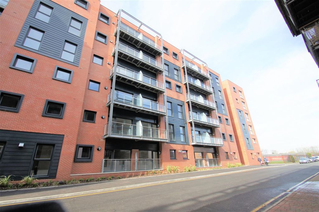 Property photo 2 of 3