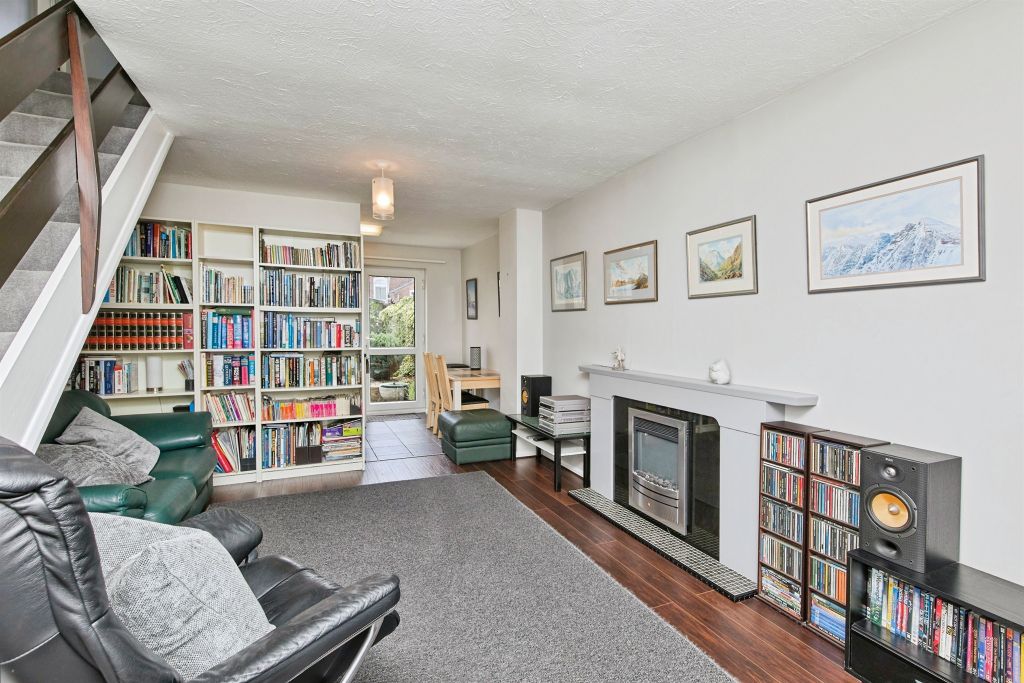 Property photo 3 of 17