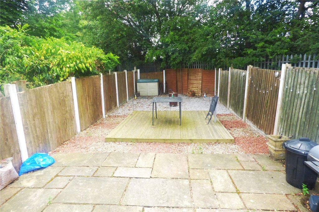 Property photo 2 of 35 Garden