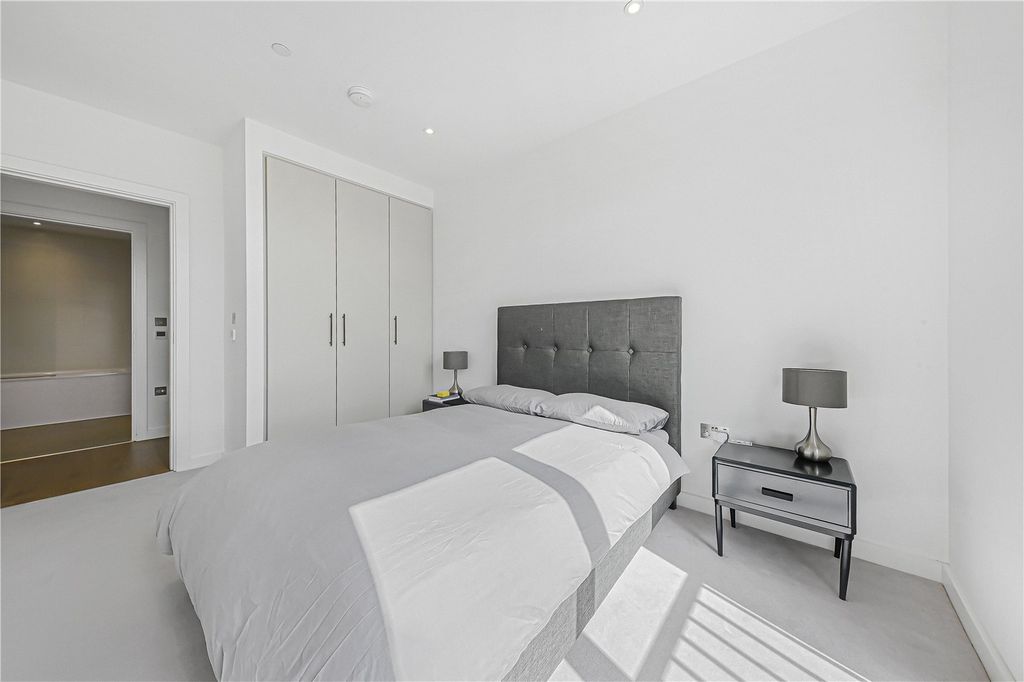 Property photo 3 of 10 Picture No. 17