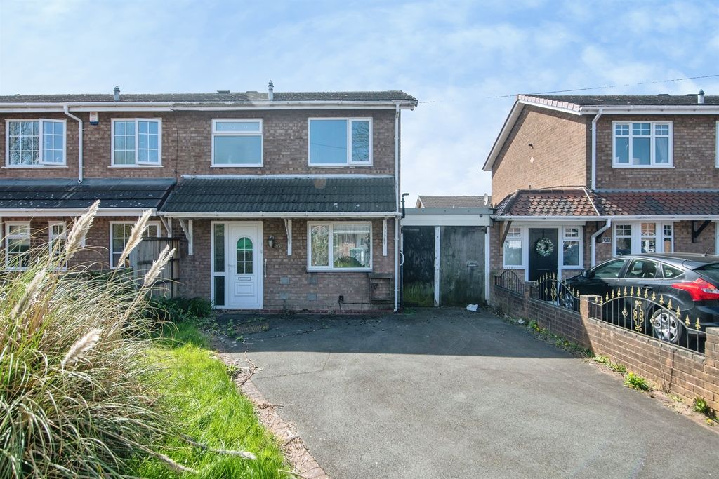 Property photo 1 of 16