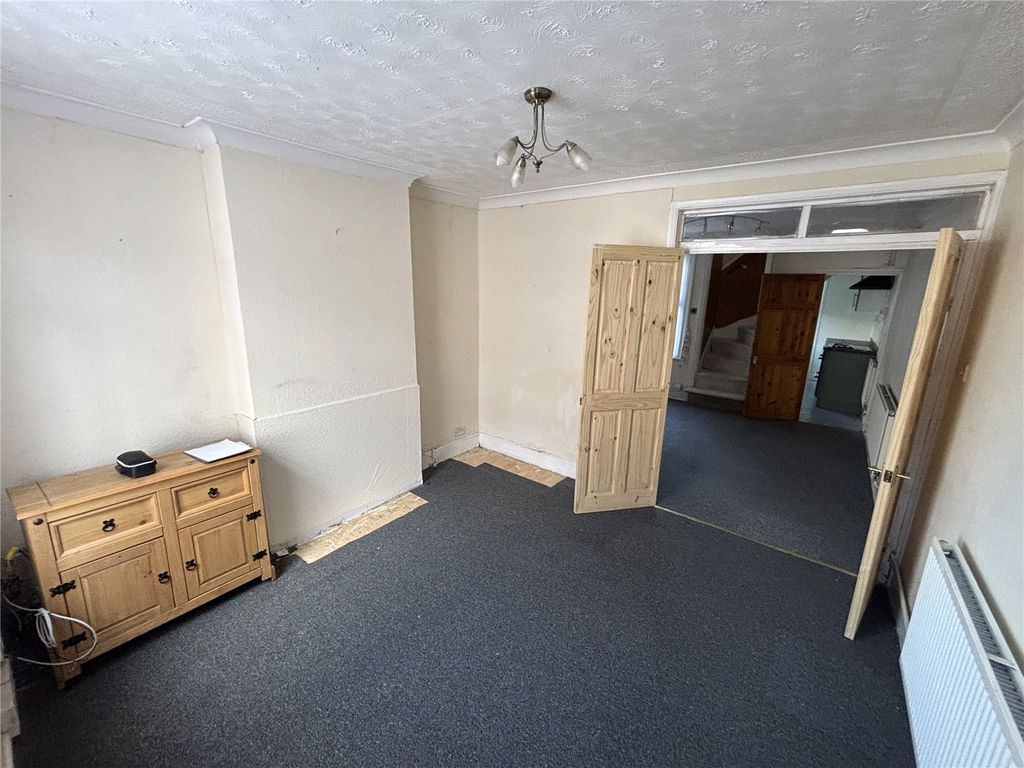 Property photo 2 of 10 Picture No. 02