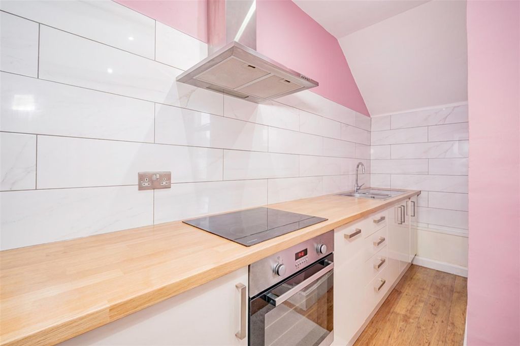 Additional image 5 of 1 bed flat for saleKing Street, Broughty Ferry, Dundee DD5