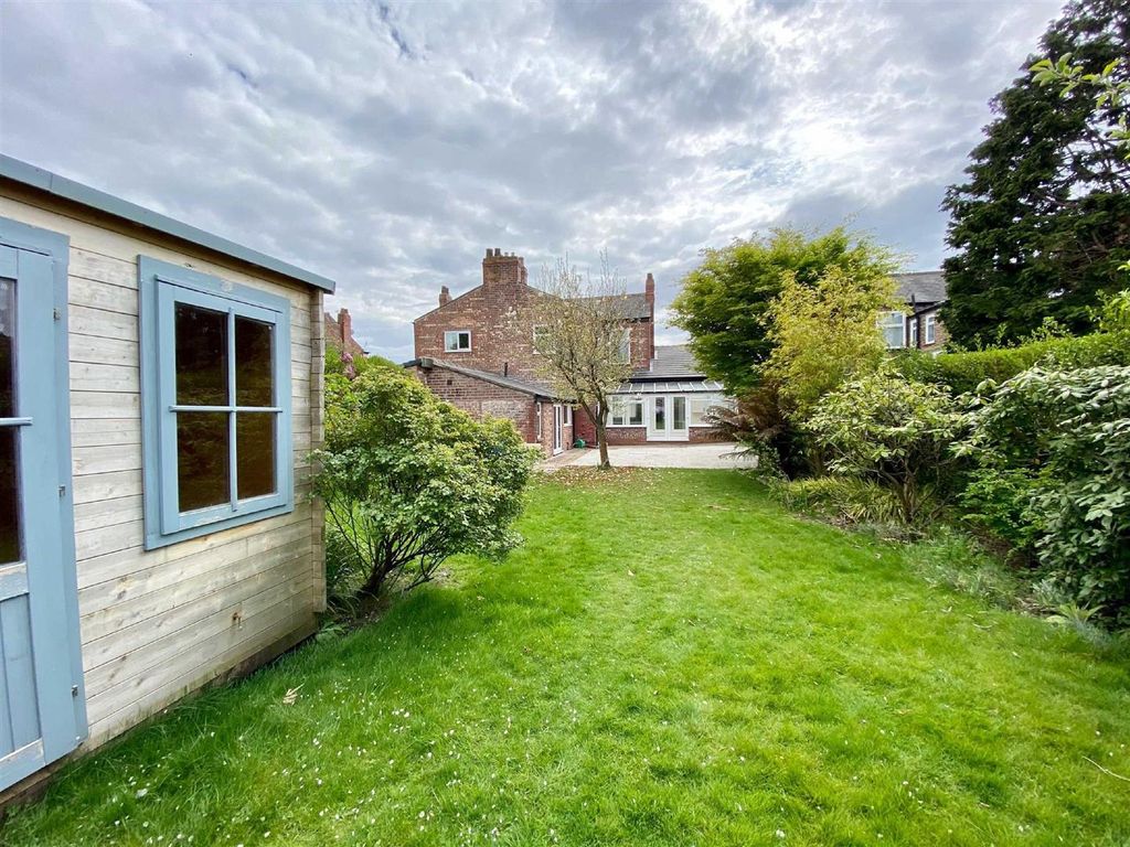 Property photo 3 of 19