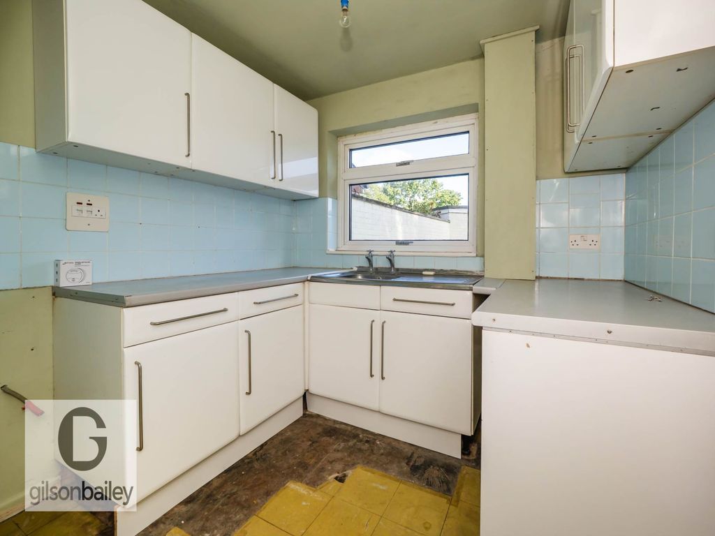 Property photo 3 of 22