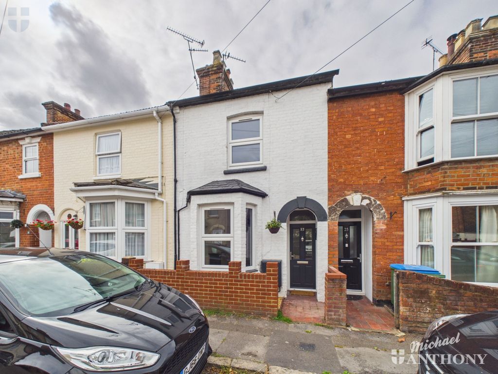 Property photo 1 of 17 Cam03218G0-Pr1155-Still019