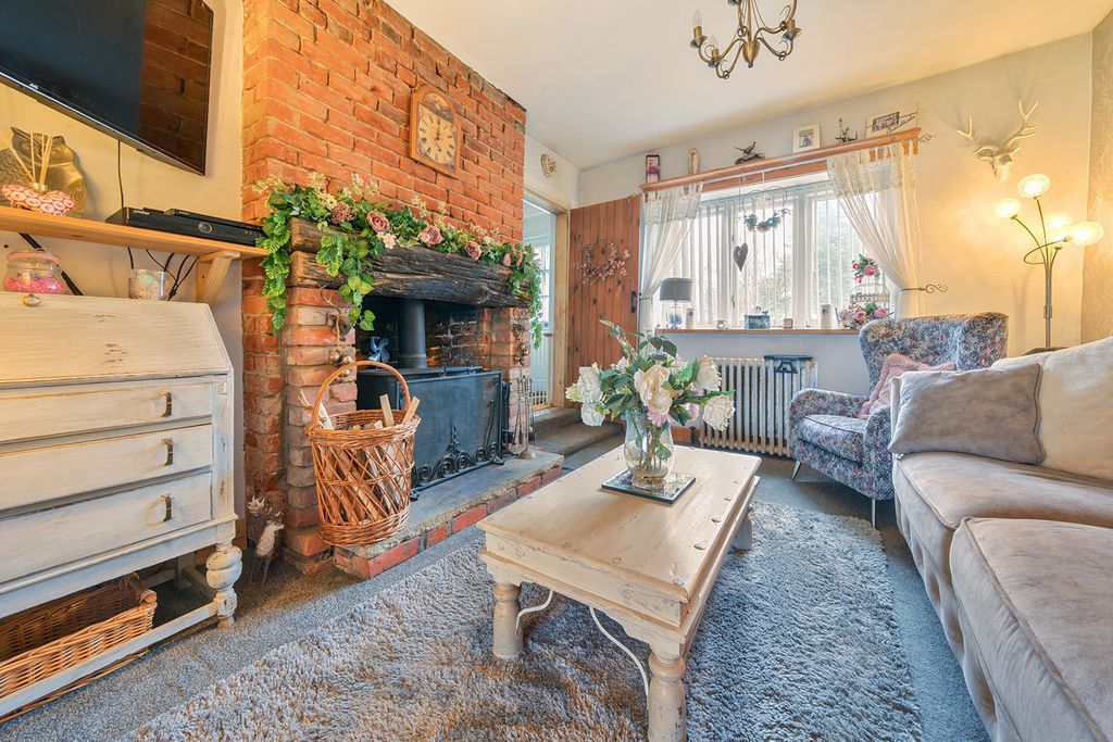 Property photo 3 of 18