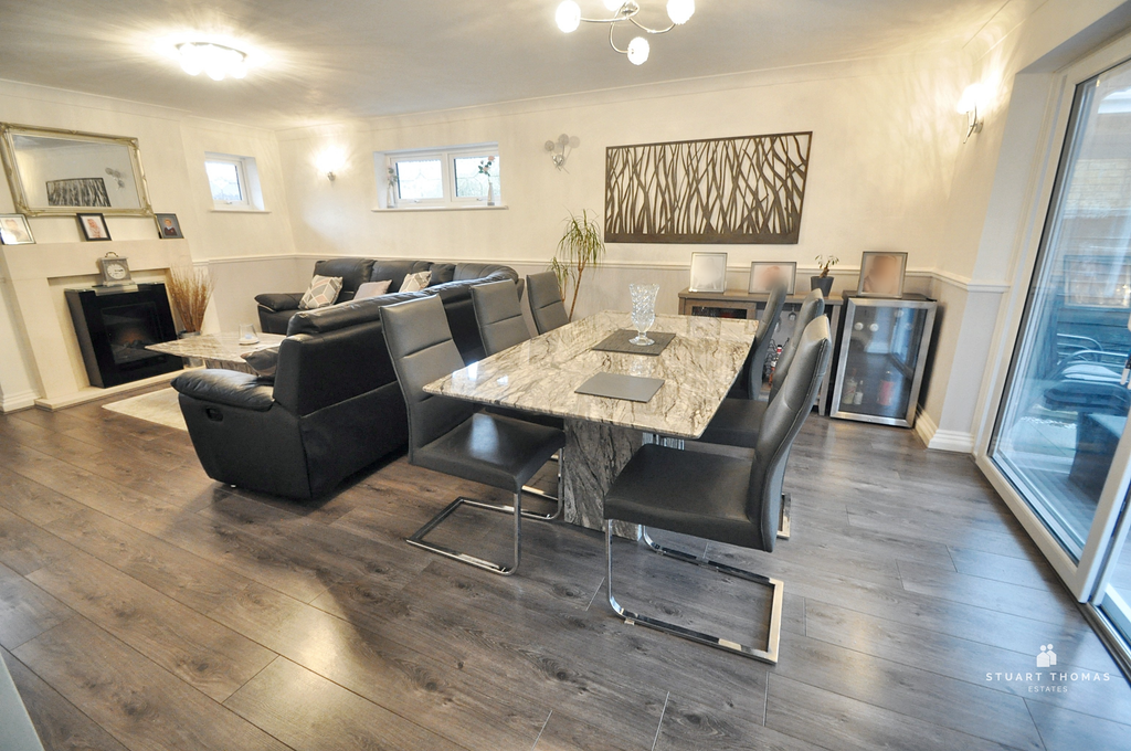 Property photo 2 of 20 Dsc_0532 - Copy (2)_Blurred