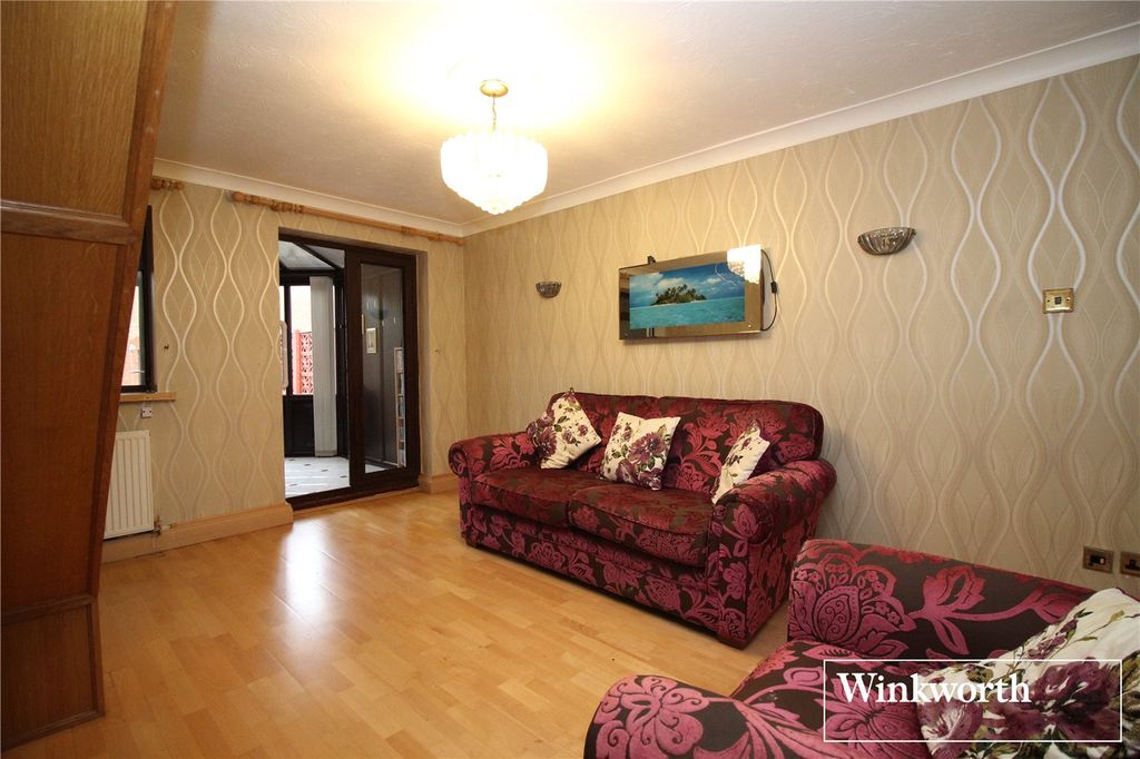 Property photo 2 of 8 Picture No. 05