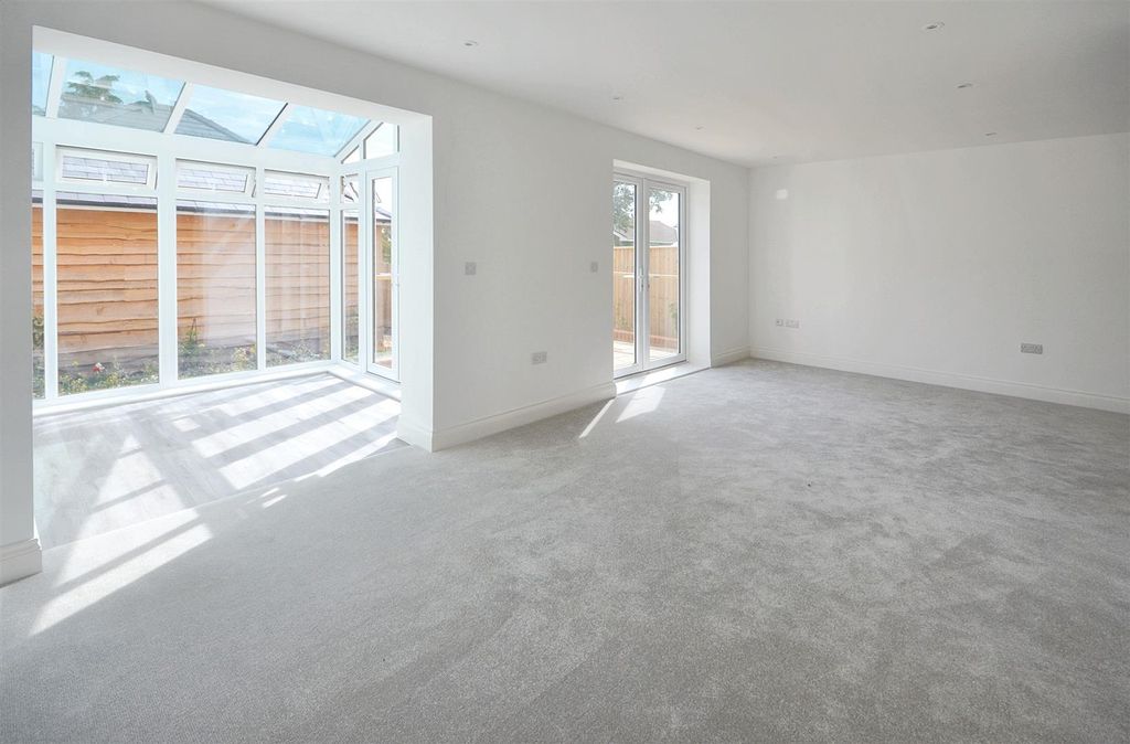 Property photo 3 of 12 Open Plan Living Space