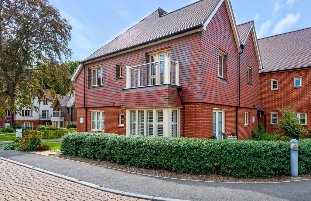 Property photo 1 of 21 Picture No. 22