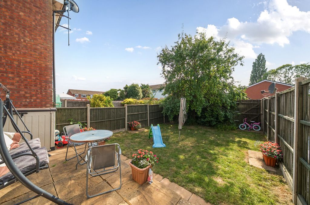 Property photo 3 of 20 1333967-18-689A15...