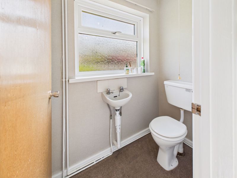 Property photo 3 of 17 Photo 12
