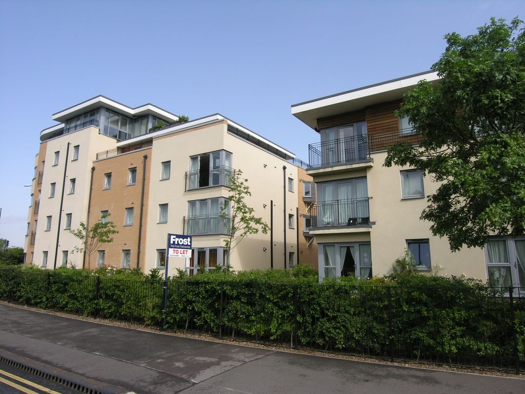 Property photo 3 of 8 Outside (Main)